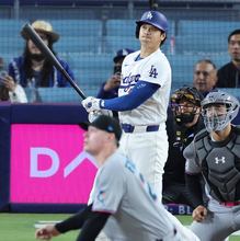 大谷翔平　９回に反撃のエンタイトル適時二塁打で本拠地大熱狂　２試合連続の３安打固め打ちで完全復調アピール