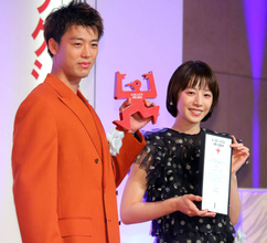 竹内涼真「プライベートでは料理に文句言ったりしない」と強調　「じゃあ、あんたが作ってみろよ」がギャラクシー賞の「マイベストＴＶ賞」を受賞