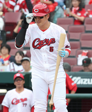 【広島】小園海斗が「バースデー打」２６歳の誕生日に４試合連続安打　同学年のオリックス・吉田輝星から右前打