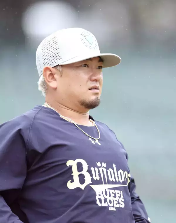 【オリックス】左手首手術で今季絶望の森友哉「もう一度、花を咲かせたい。こんなもんじゃないぞ、というものを見せたい」完全復活への決意明かした