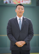 【巨人】高木康成新３軍監督「選手と真摯に向き合っていきたい」「選手と汗をかいていこうと思っています」