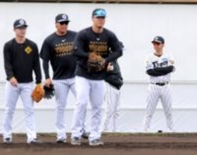 【阪神】藤川球児監督が具志川キャンプを電撃視察　宜野座で佐藤輝明らの特守→移動して新助っ人モレッタらチェック