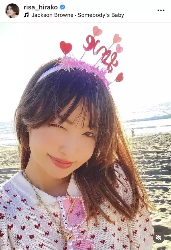 平子理沙“奇跡の５５歳”誕生日　海辺ショットに「いつまでも可愛い」「写真集みたい」と絶賛の声