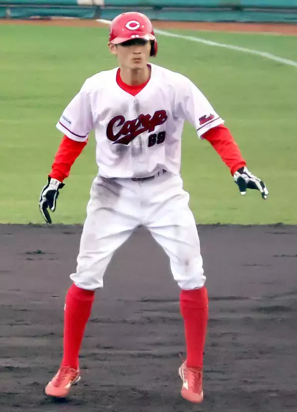 【広島】現ドラ加入の韋駄天・辰見鴻之介が「打」もアピール　古巣相手に３安打１盗塁　新井監督「実戦で映える」