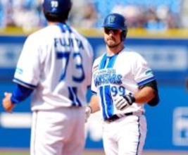 【ＤｅＮＡ】新外国人のヒュンメルがハマスタ初打席で先制打「ホーム球場で初ヒットが打てて本当に最高の気分」