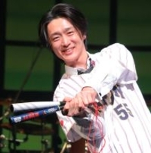 真田ナオキ　日本代表のユニホームで取材対応　ＷＢＣ観戦は「１人で大きな声をあげて」全力応援　大のヤクルトファン、村上宗隆を敬愛
