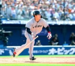 【巨人】小浜佑斗がプロ初安打をマーク「イズさんが帰ってきても勝負できるような状態を」