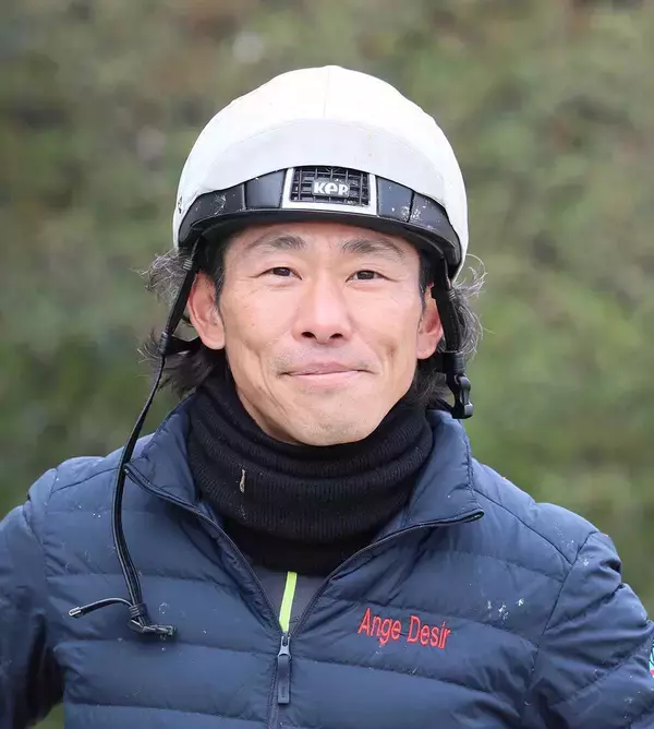 古川吉洋騎手が京都３Ｒで落馬、以降のレースを乗り替わりに　天皇賞春はタガノデュードに騎乗予定