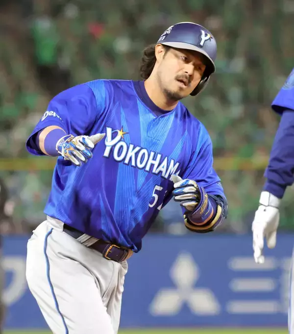【ＤｅＮＡ】２２安打１２点でド派手にツバメアレルギー克服　今季８戦目で初勝利　宮崎敏郎が５安打３打点と爆発　