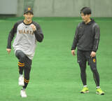 「巨人の俊足２人が合同練習会　浦田俊輔「スピードが上がった」舟越秀虎から学んだ走りのツボ」の画像1
