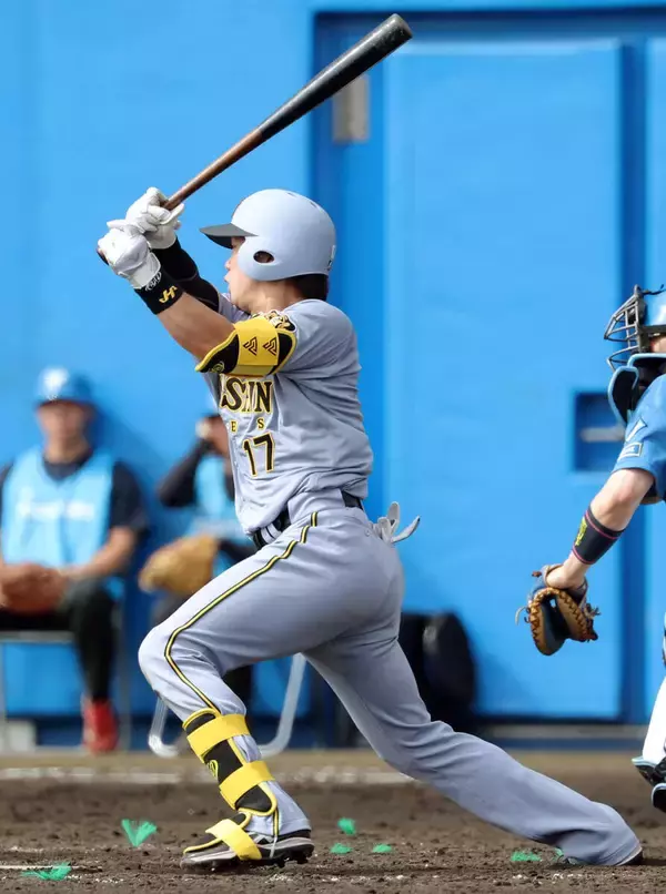 【阪神】沖縄ラストゲームは黒星　ラグズデール、モレッタが実戦デビュー　伏見寅威が古巣相手にオープン戦初安打