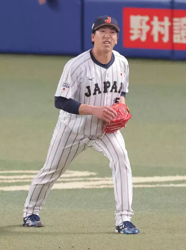 ９回緊急降板の侍守護神候補・大勢に能見投手コーチ「気持ちが入ると、やっぱりああいうことがある」右足つった