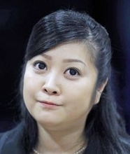 ２０００年代に一世を風靡→激変した元人気グラドルの姿　９年前に活動再開…清楚ショットが「きゃわいい」「きれい」と絶賛の小向美奈子