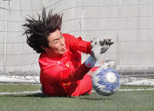 【高校サッカー】常葉大橘２年ぶり８強　ＰＫ戦でＧＫ佐藤勝己が２本ストップ…静岡県新人戦