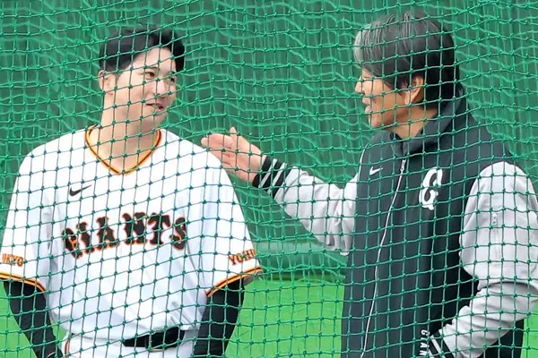 【巨人】泉口友汰、松井秀喜臨時コーチからタッチ　長嶋さんタッチのブレイク伝説重ね「それを信じて頑張ろうと」