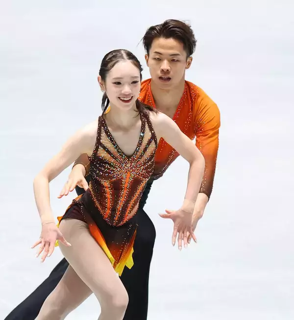 【五輪】「ゆなすみ」悔しい五輪デビュー　長岡は涙　結成３季目夢舞台で演技…ペアＳＰ
