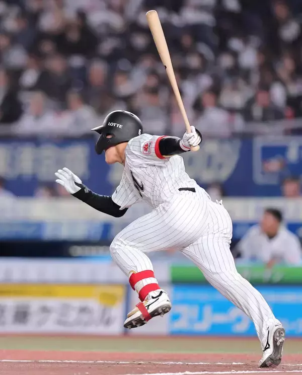 【ロッテ】西川史礁の決勝打で２連勝　３カードぶりに初戦白星スタート