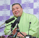 「春場所Ｖ＆大関復帰の霧島が会見２４日に３０歳になるも「まだまだ若い」国技館初優勝で夢の横綱へつなげる」の画像1