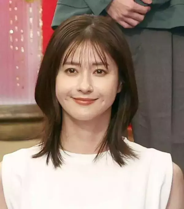 松本若菜が変わりすぎ！最新姿に二度見「え！？！？」「目ん玉飛び出た」「度肝抜かれた」「わかんなかった」