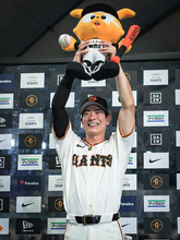 【巨人】「ここに早く立ちたいと」ジャイアンツファンだった松本剛　東京ドーム初お立ち台に「すごく光栄」