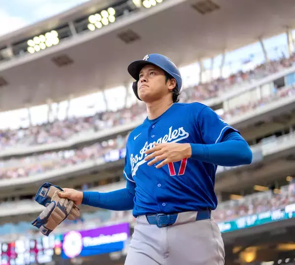 大谷翔平、５打席目は大飛球もフェンス手前で失速　計３打席で初球撃ち凡退…シチズンズバンクパーク初アーチはお預け
