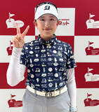 「【女子ゴルフ】１９歳加藤麗奈が初優勝に王手「昨日の夜はめっちゃ緊張。今日は意外と大丈夫」」の画像1