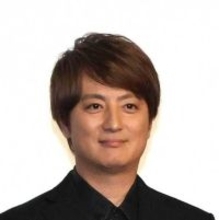 上地雄輔「音楽からもらった宝物」チーム雄輔大集合の新年会ショットにくぎ付け！「最幸すぎ」「めっちゃ豪華」