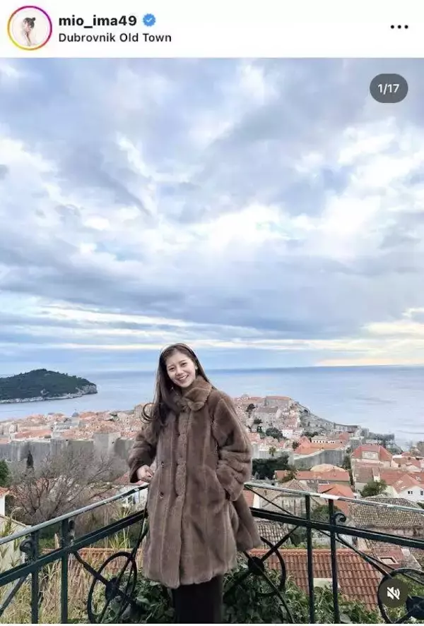 今井美桜、クロアチア満喫ショットに絶賛の声！「笑顔がステキ」「綺麗な景色」「素敵な写真」