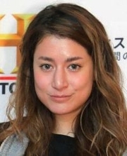 メキシコで出産から４年…マリエの最新姿！「ビーチでノーメイク」すっぴんに驚がく　海外留学も