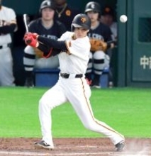 【巨人】宇都宮葵星がプロ初打席で初安打　俊足飛ばして三安　開幕前に支配下昇格の２１歳