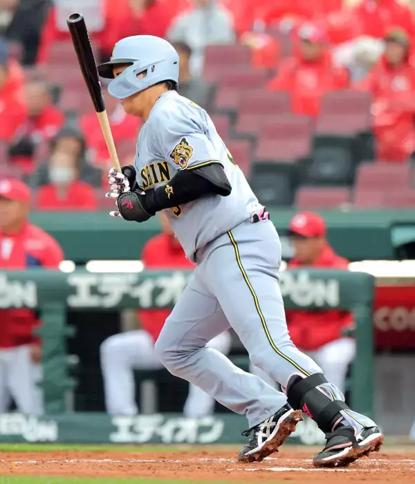 【阪神】大山悠輔が１０打席連続無安打　延長１０回にヒット性の打球もファビアンの攻守に阻まれる　直後に木浪聖也が勝ち越し２ラン