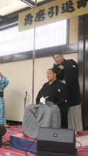 元十両の勇磨が断髪式は「部屋の手作り」　師匠の阿武松親方が引退の真相を明かす