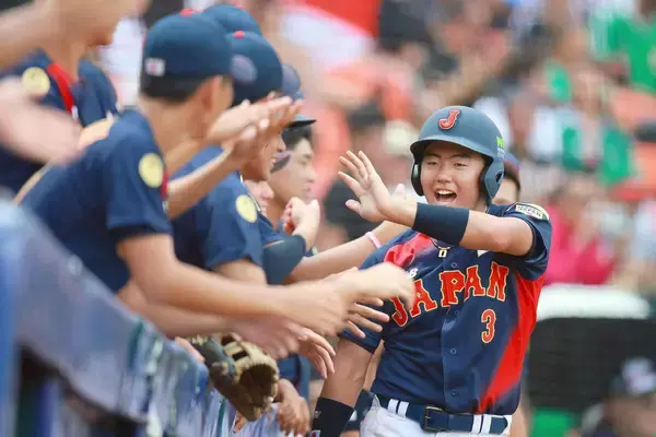 Ｕ１５Ｗ杯で井端弘和氏の長男・巧が二塁手部門でベストナインに選出…日本は３位で大会を終える