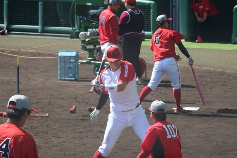 【広島】平川蓮が対外試合初打席初安打　ドラフト１位対決で巨人・竹丸から痛烈な中前打
