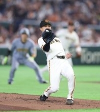 【巨人】ドラフト３位・山城京平、ほろ苦デビュー　３回途中５失点ＫＯ　竹丸→ハワードに続き球団初開幕３戦連続で新戦力抜てき