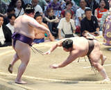 「伯乃富士が苦しんで勝ち越し　「４連敗がきつかった」」の画像1
