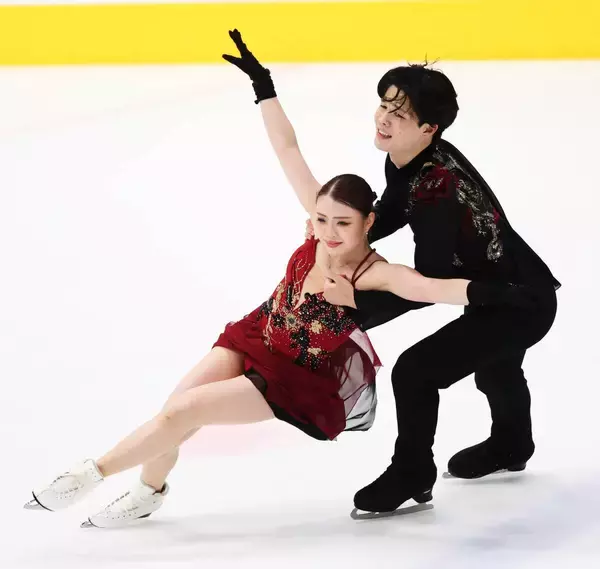 【フィギュア】アイスダンスは「うたまさ」が６位　「いくこう」７位　「りかしん」が８位…木下グループ杯