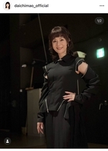 大地真央、シックな黒コーデで素肌チラ見せ「女神」「素敵な思い出」「唯一無二」「全部可愛かった」