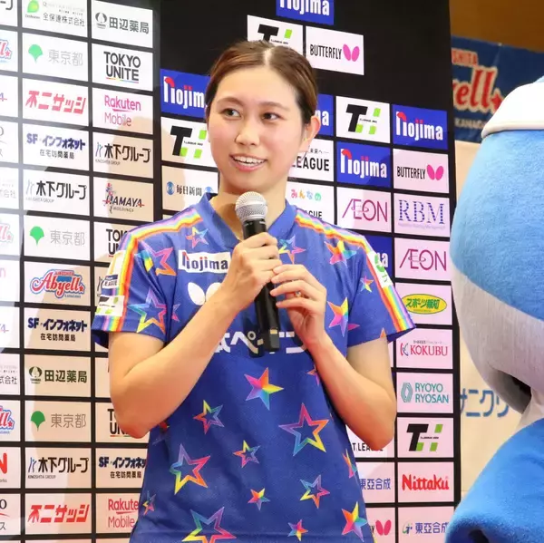 【卓球Ｔリーグ】日本ペイント・佐藤瞳が貫禄勝ちで貢献「少し緊張もあった」ＧＳ準優勝から帰国　世界８位のカットマンに観客も興奮
