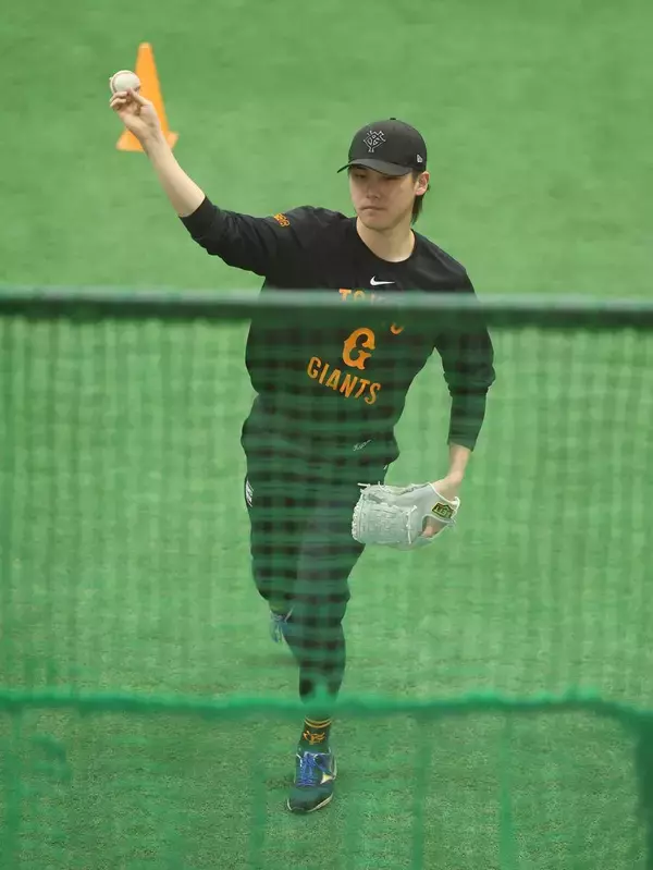 【巨人】京本真が半年ぶりにネットスロー再開　昨年８月にトミー・ジョン手術　今季育成で再出発の１８９センチ右腕