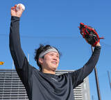 「【阪神】伏見寅威、鬼門・交流戦攻略のキーマンに名乗り「パ・リーグでやっているので還元したい」」の画像1