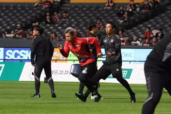 【Ｊ３福島】カズ、Ｊ最年長出場記録更新ならずも５試合ぶり勝利に笑顔「上のカテゴリーのチームに勝てたので自信に」「コンサドーレのゴール裏のサポーターも大きな拍手くれた」