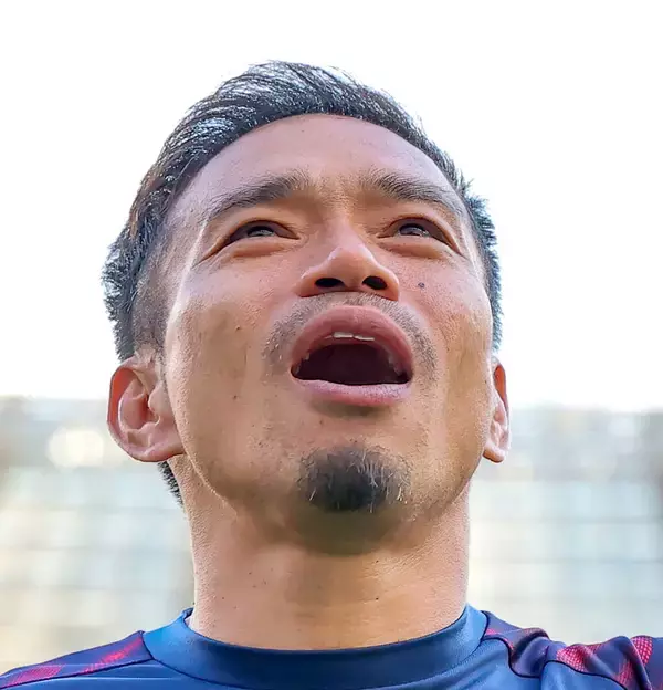 涙の５大会連続Ｗ杯メンバー入りから一夜明け、長友佑都が浦和戦ベンチスタート…ＦＣ東京は大逆転Ｖへ残り２戦２勝狙う