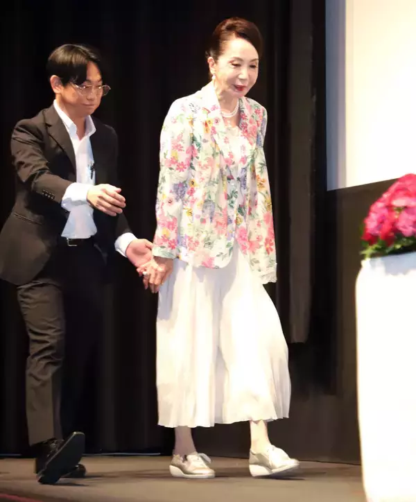 ８５歳・岩下志麻、夫・篠田正浩監督の没後初の公の場「喪失感が大きくて･･･」　結婚生活は「映画を追っかけた魔物退治」