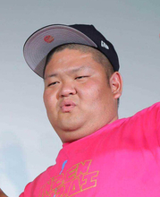 「ＡＮＺＥＮ漫才」解散から２年…あらぽんの現在に驚がく「個展をやったり」「月収が１４０円」「マジでギリギリ」