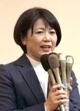 ラブホ密会騒動から再選の小川晶市長「公務に復帰しました」笑顔ショットも投稿「市役所ではさっそく…」