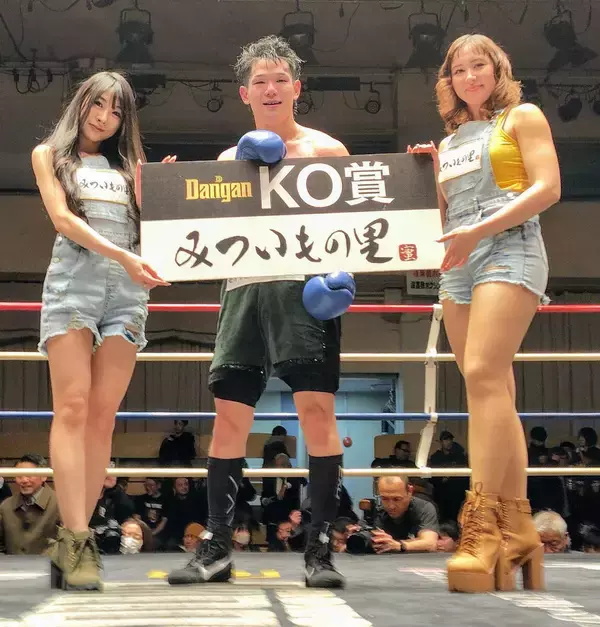 メキシコからの逆輸入ボクサー・木谷陸が最終回逆転ＴＫＯ勝利　１０００万円トーナメント準々決勝進出