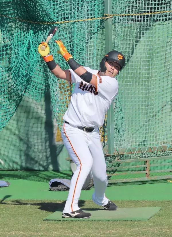 【巨人】知念大成、サク越え８発　１１０番目指名の男「育成の星」目指す