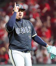 【オリックス】守護神マチャドが志願の回またぎで２回無失点　１４試合連続セーブで球団記録ストップも「チームのためならどこでも投げる」