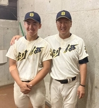 【高校野球】創価が第１シードの国士舘を６回コールドで撃破　長男・勝利が３安打＆激走　父・堀内尊法監督「第１シード横取り作戦、成功！」